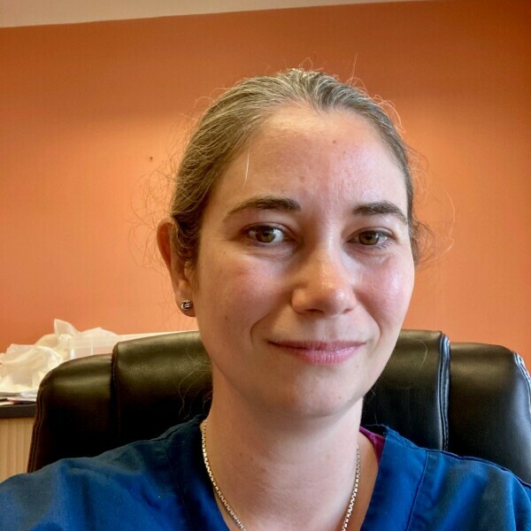 Dr Victoria Collins