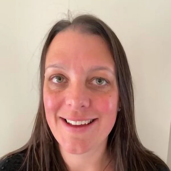 Dr Charlotte Hoey
