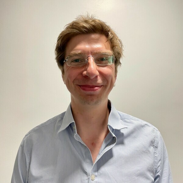 Dr Alec Kent